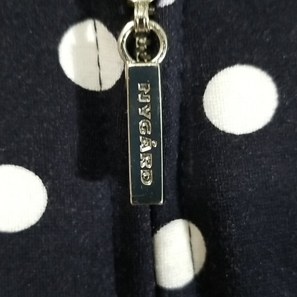 Peter Nygard Poka Dot Top - Picture 3 of 5